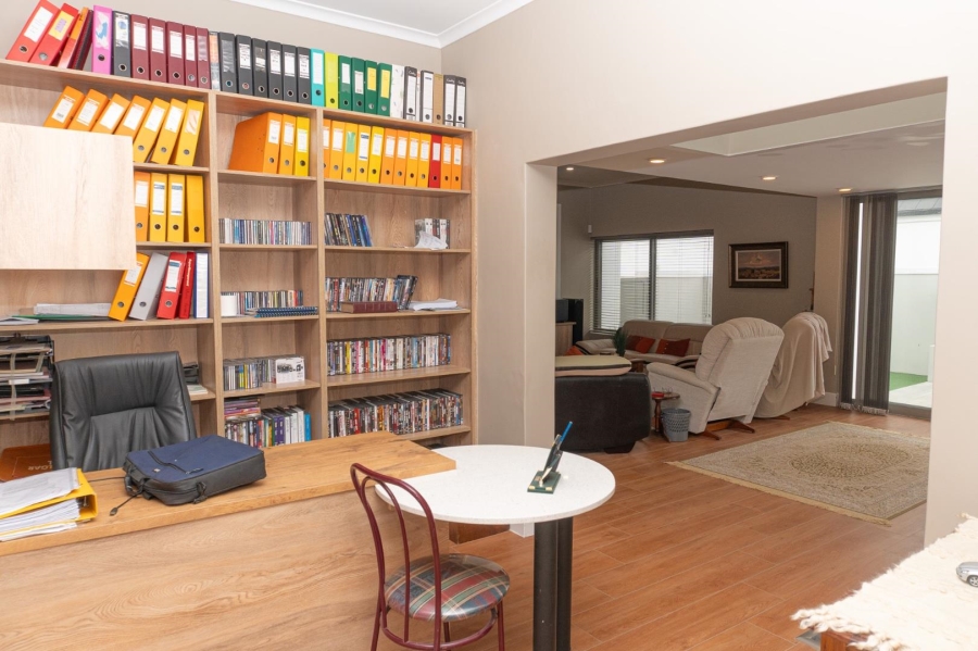 2 Bedroom Property for Sale in Langebaan Country Estate Western Cape